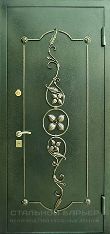 Дверь с ковкой №1